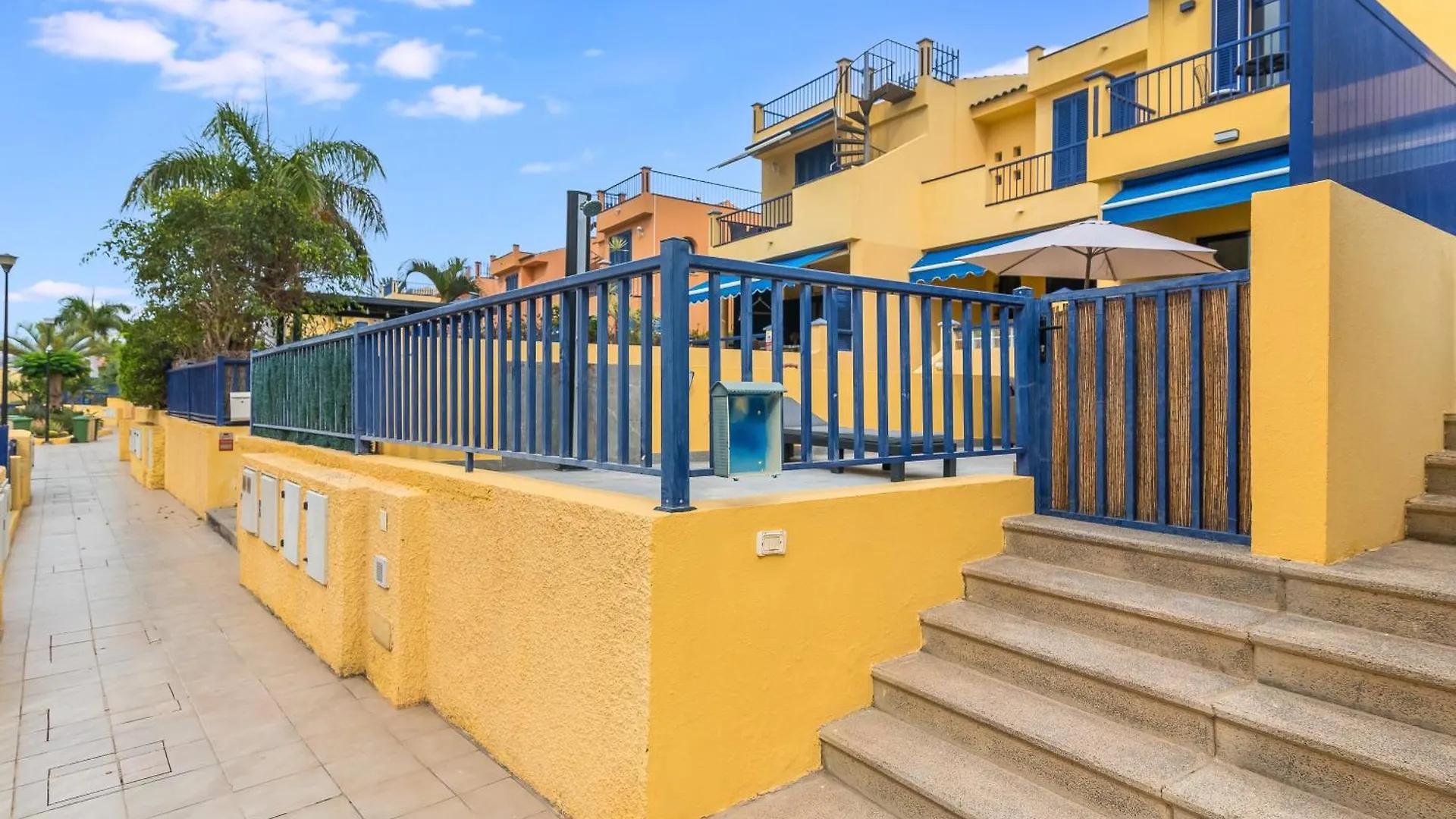 Playa De Las Mujeres San Bartolomé Villa